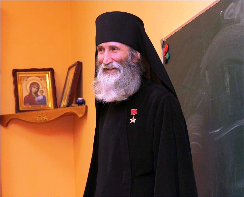 Отец киприан герой монах. Иеромонах Киприан Бурков. Отец Киприан монах.